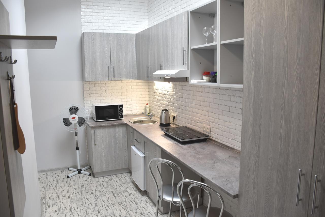 Central Mansard Studios Lviv Buitenkant foto